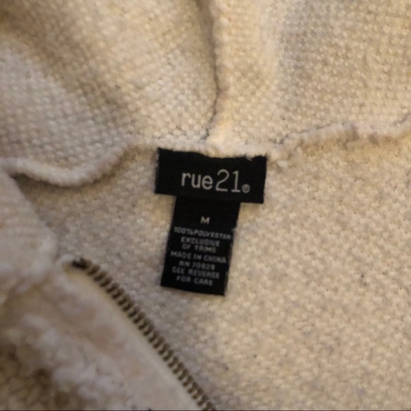 White zip up fleece - Picture 3 of 3